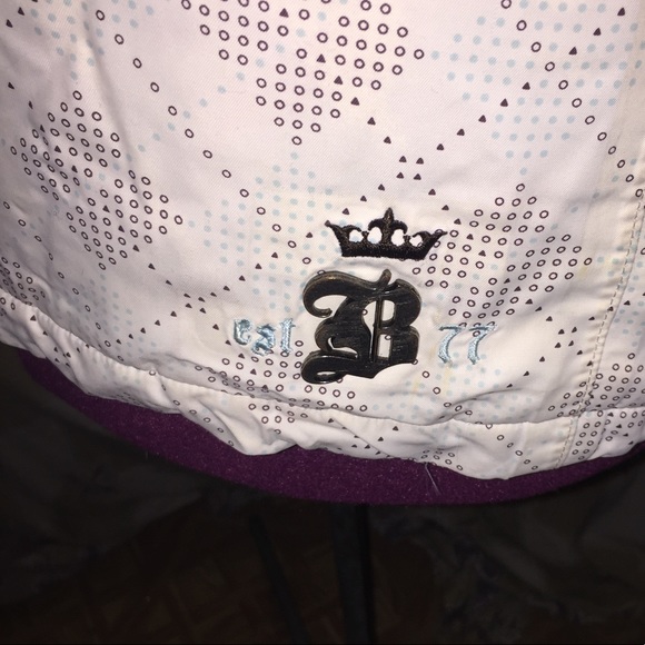 Burton light weight ski jacket - Picture 3 of 8